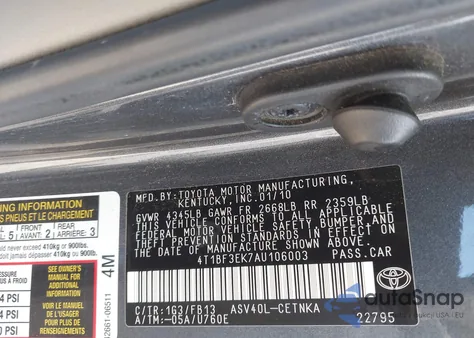 2010 Toyota Camry Se/Le/Xle z USA, uszkodzony, nr VIN 4T1BF3EK7AU106003